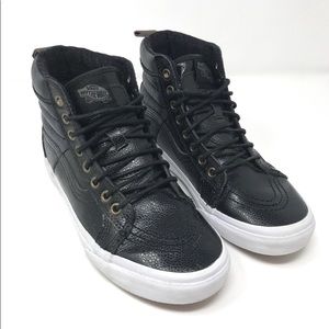 Vans Sk8-Hi Reissue Hi Tops in Black Leather